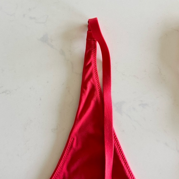 lululemon wundermost triangle bralette - Picture 7 of 15